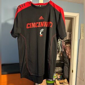 Cincinnati Bearcats T-Shirt